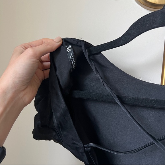 ZARA Satin-Effect Tie-Back Crop Top - Picture 8 of 8